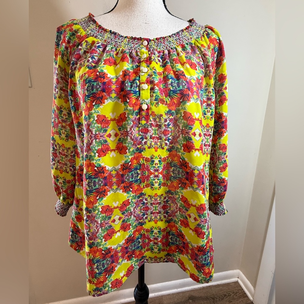 Caslon colorful floral shabby chic top SZ M